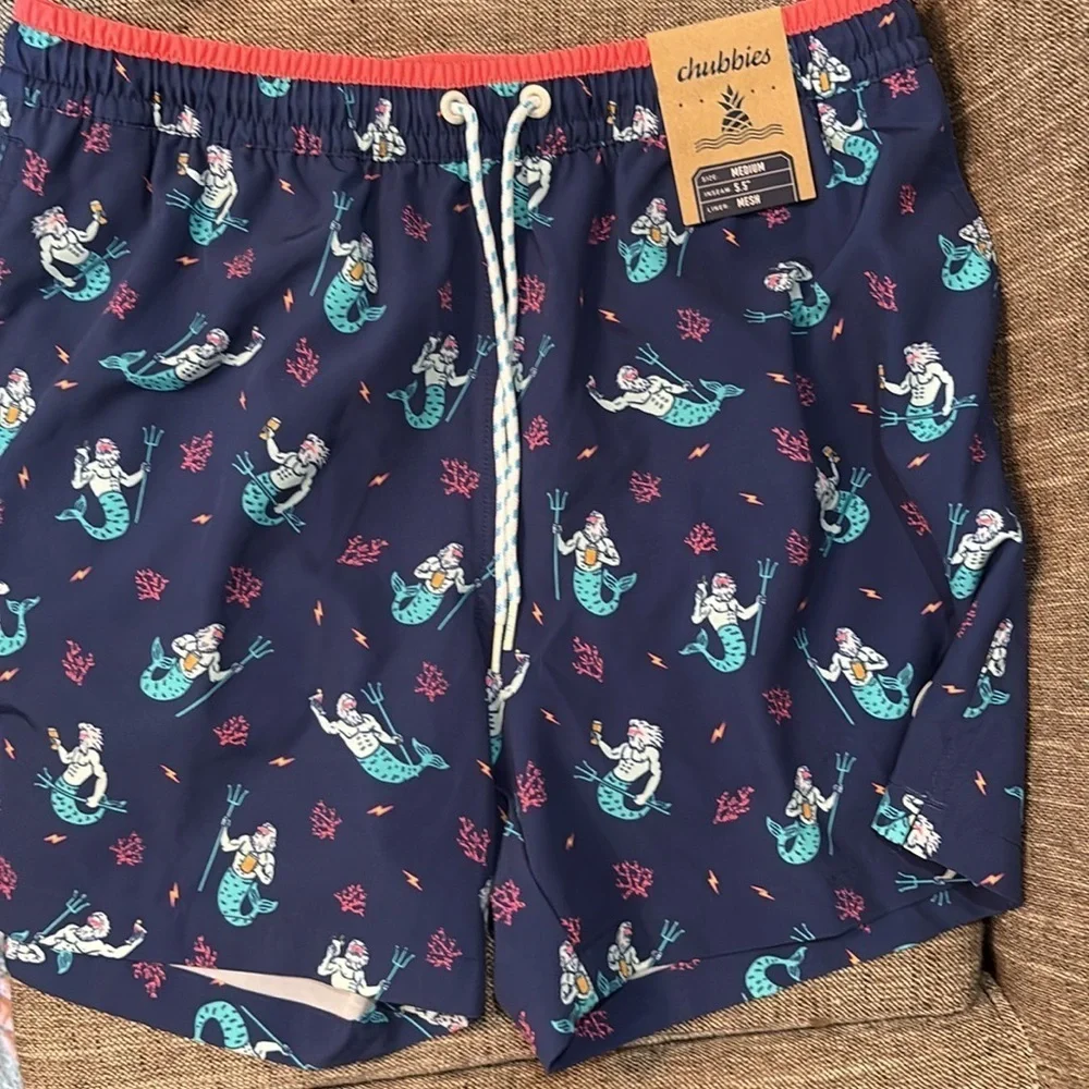 Chubbies ‘Triton of the Seas” Swim Trunks. 5.5” inseam. NWT!